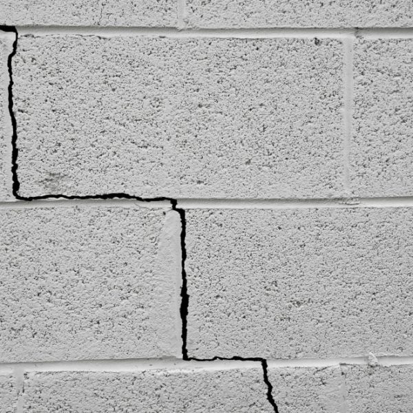crack on cinder building foundation